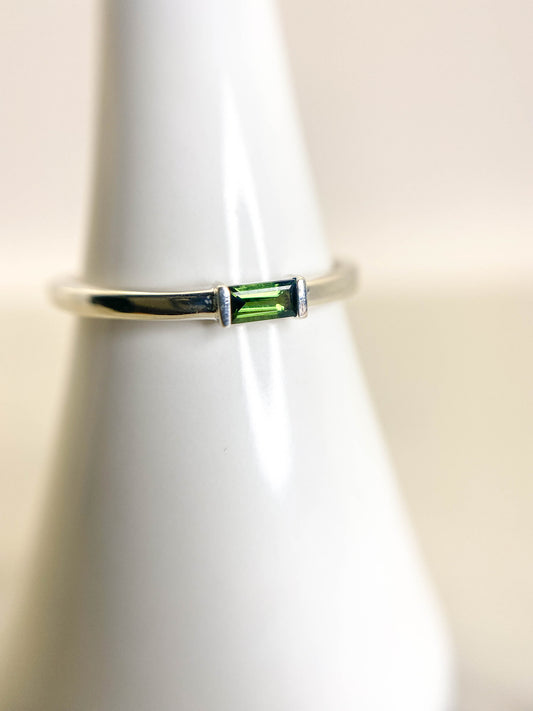 Anillo turmalina bebé