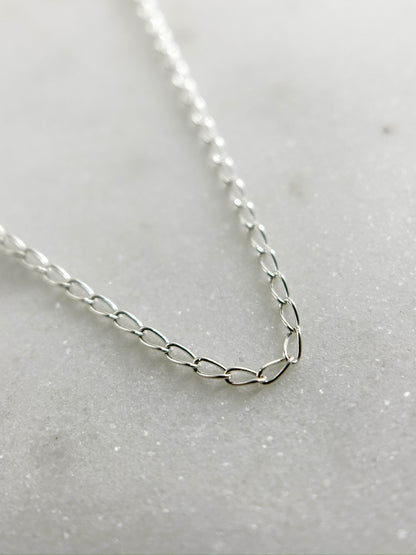 Cadena estilo eslabones en plata