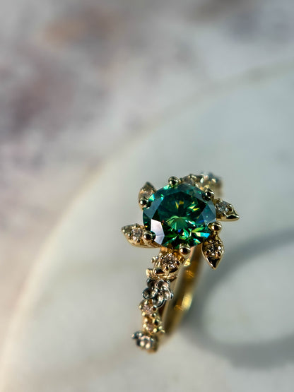 Anillo flores en oro amarillo y oro blanco 14k